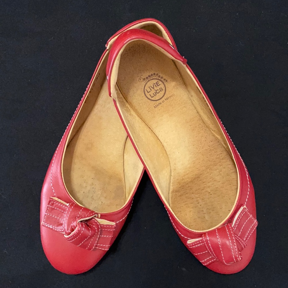 LIVIE & LUCA Women’s Nola Red Bow Shoes